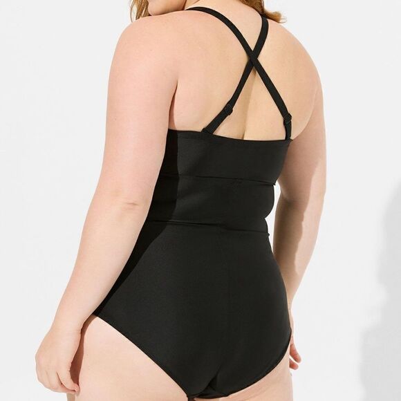 Torrid Slim Fix Black Wireless Lattice Front One Piece Swimsuit 6X 30 - Picture 3 of 13